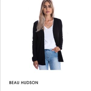 Beau Hudson Womens Black cardigan NWT